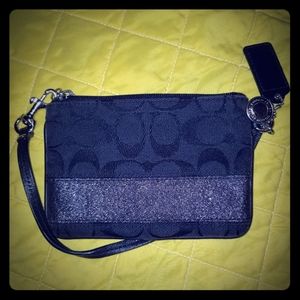 Wristlet